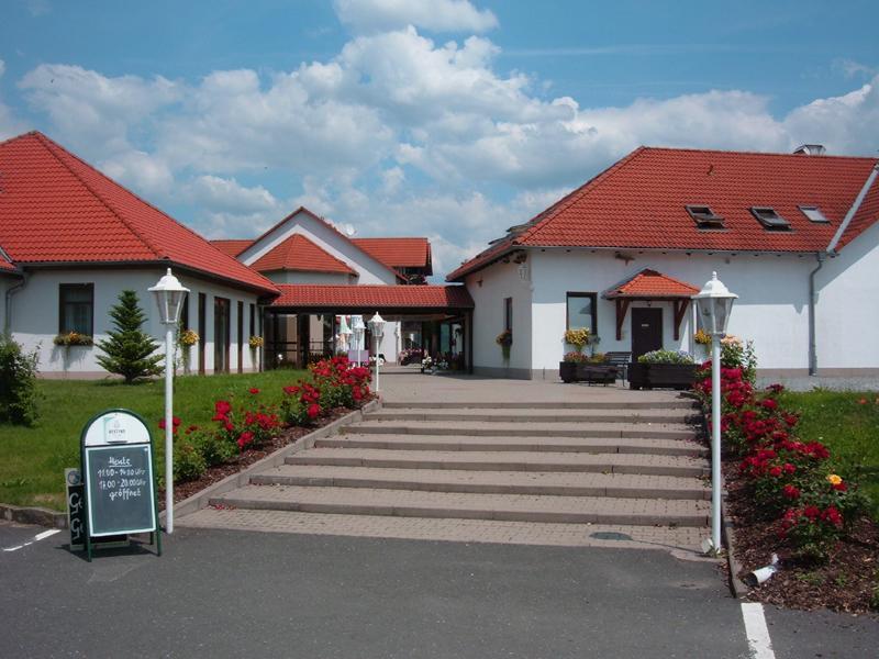 Hotel Fasold Sulzfeld  Exterior photo